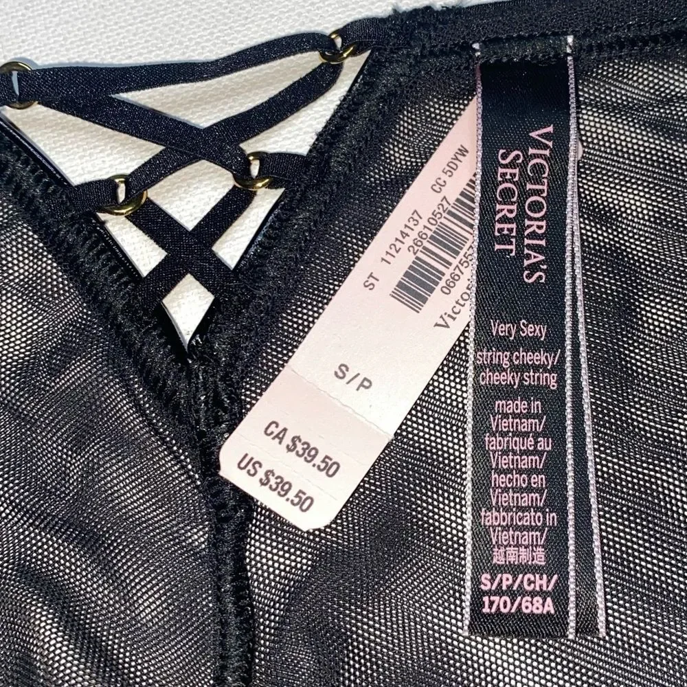 VICTORIA’S SECRET Black Embroidered Floral Very Sexy Unlined Bra and Panty Set